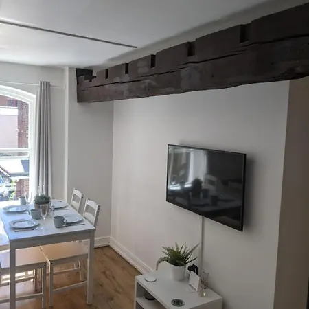 Apartament Riverside York