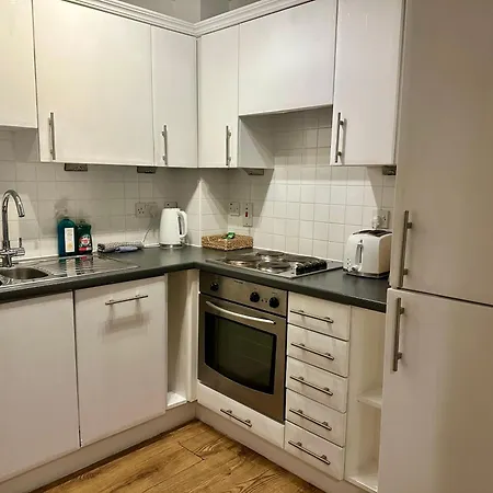 Riverside Apartament *